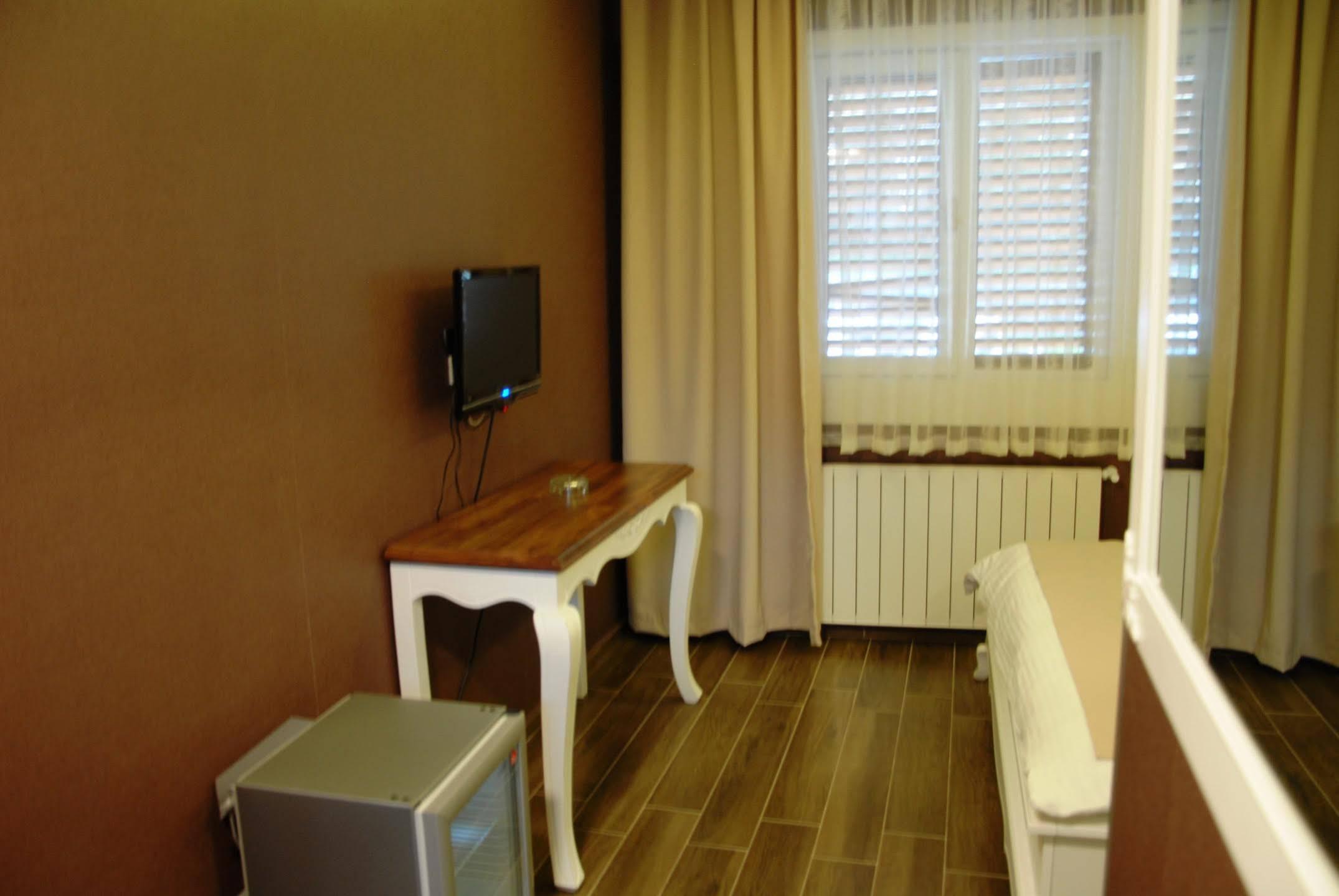 Trilye Kaplan Hotel Mudanya Exteriör bild